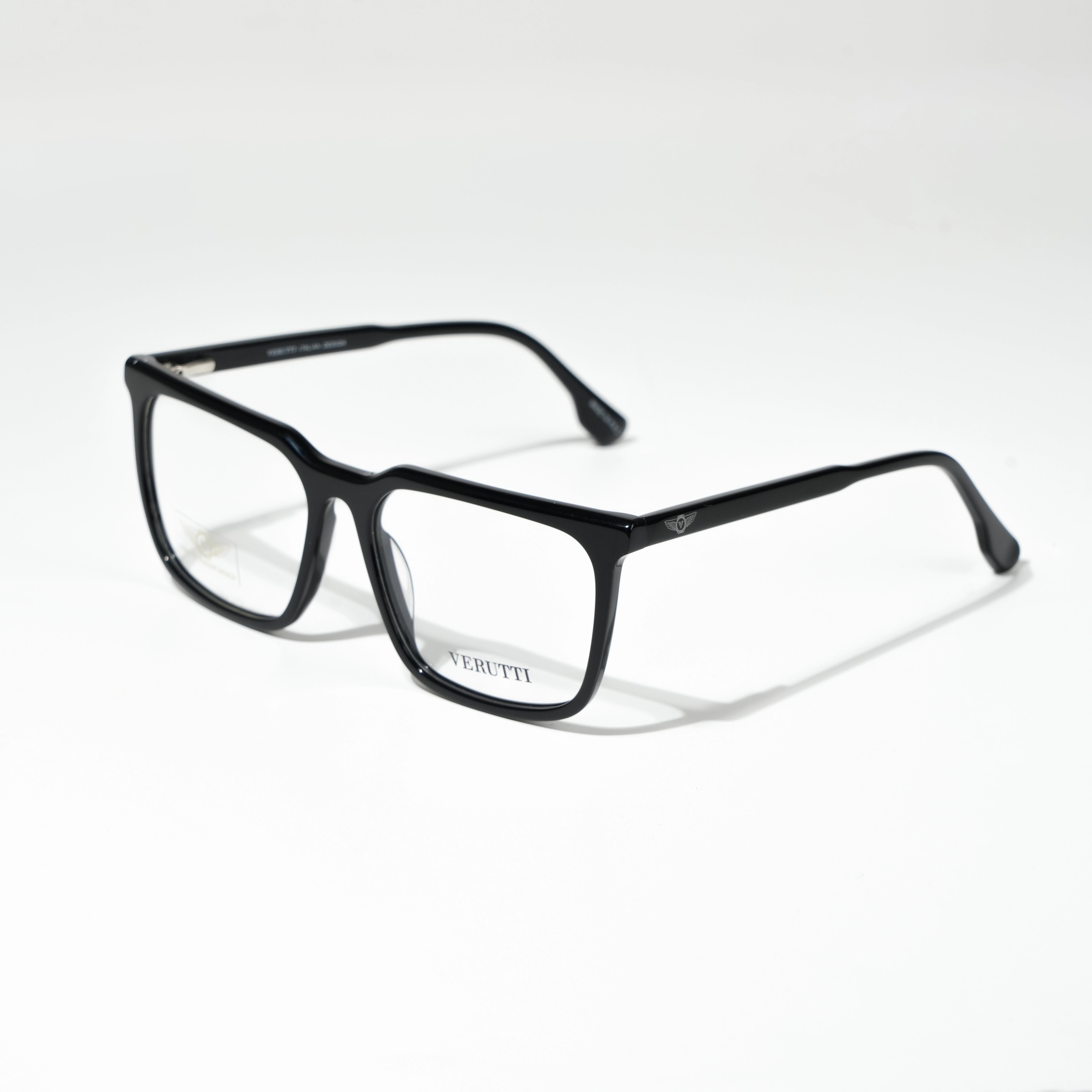 Black optical frame by Italian Brand Verutti, Model RDA10021