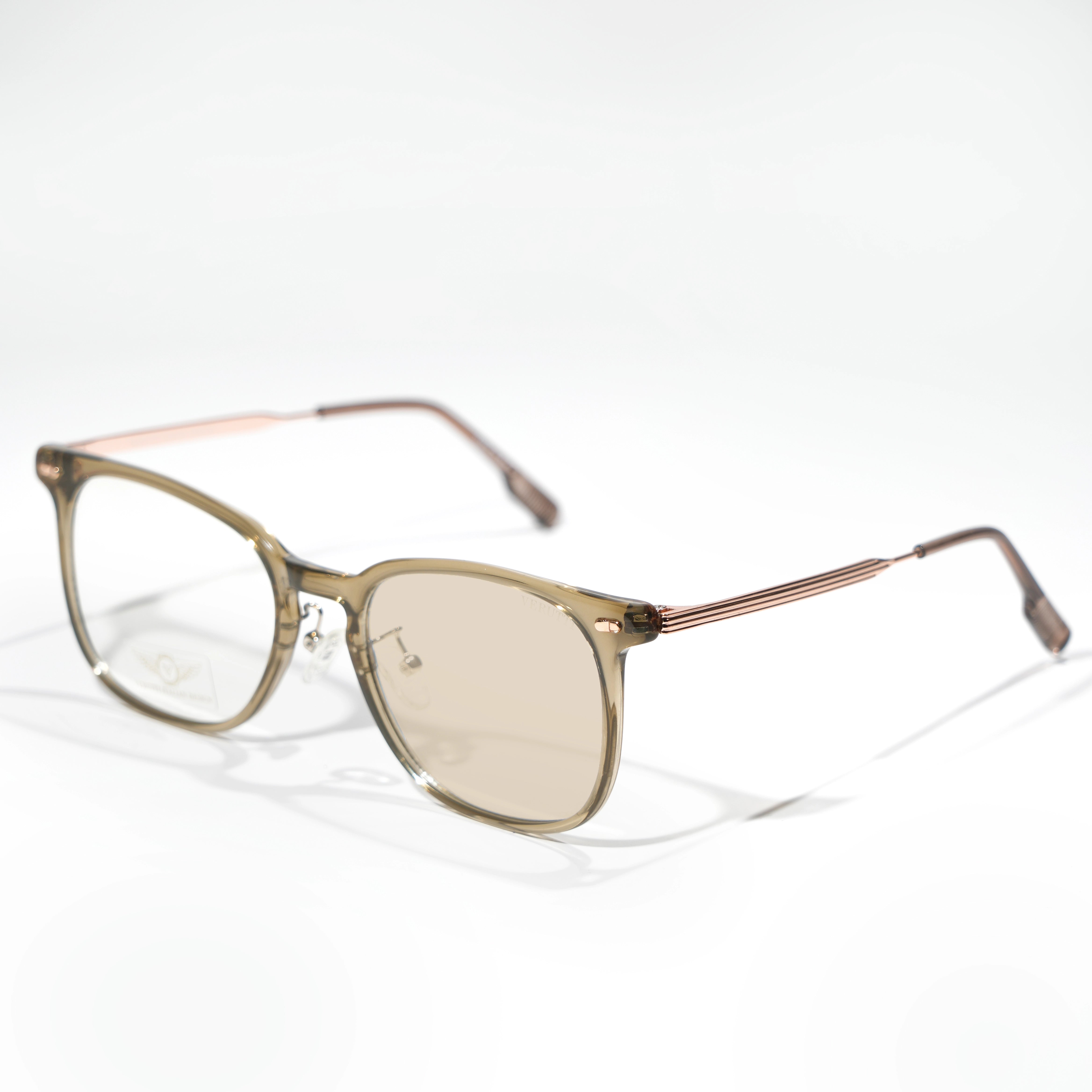 Brown Photochromic lenses frame by Italian Brand Verutti, Model 52602-2