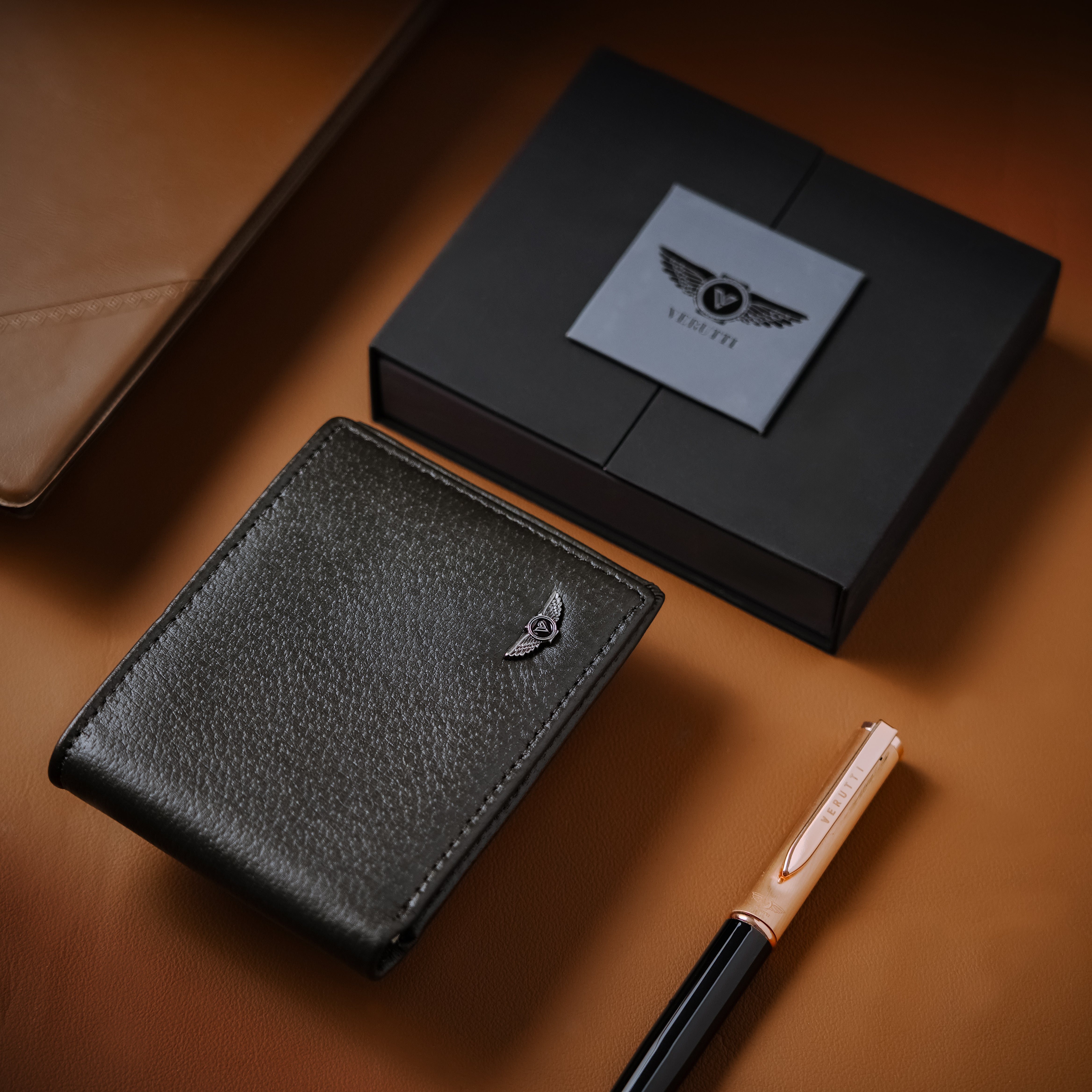 Men’s Genuine Leather Wallet – Brown Cowhide – Verutti VRW-5005-2