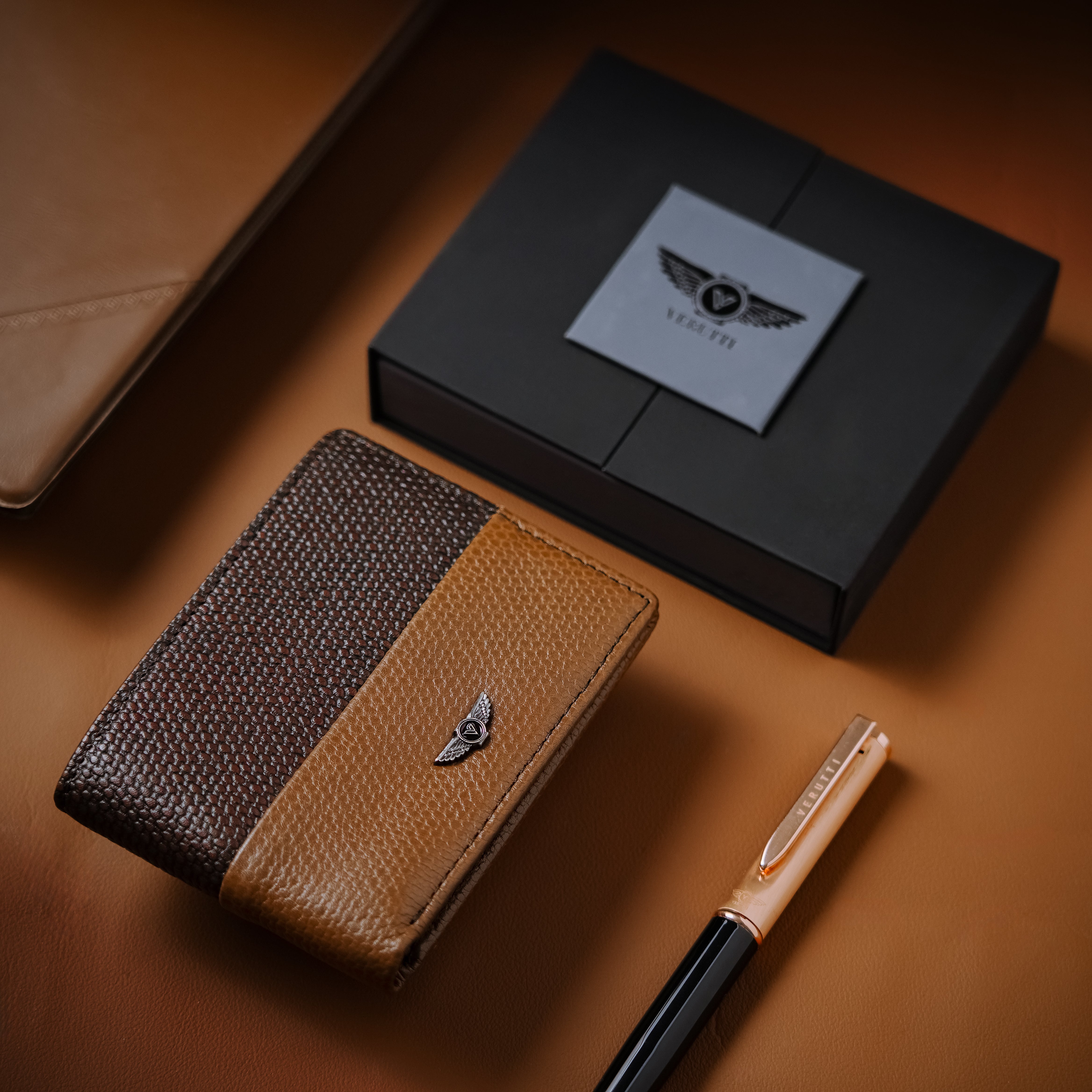 Men’s Genuine Leather Wallet – Brown Cowhide – Verutti VRW-5007-2