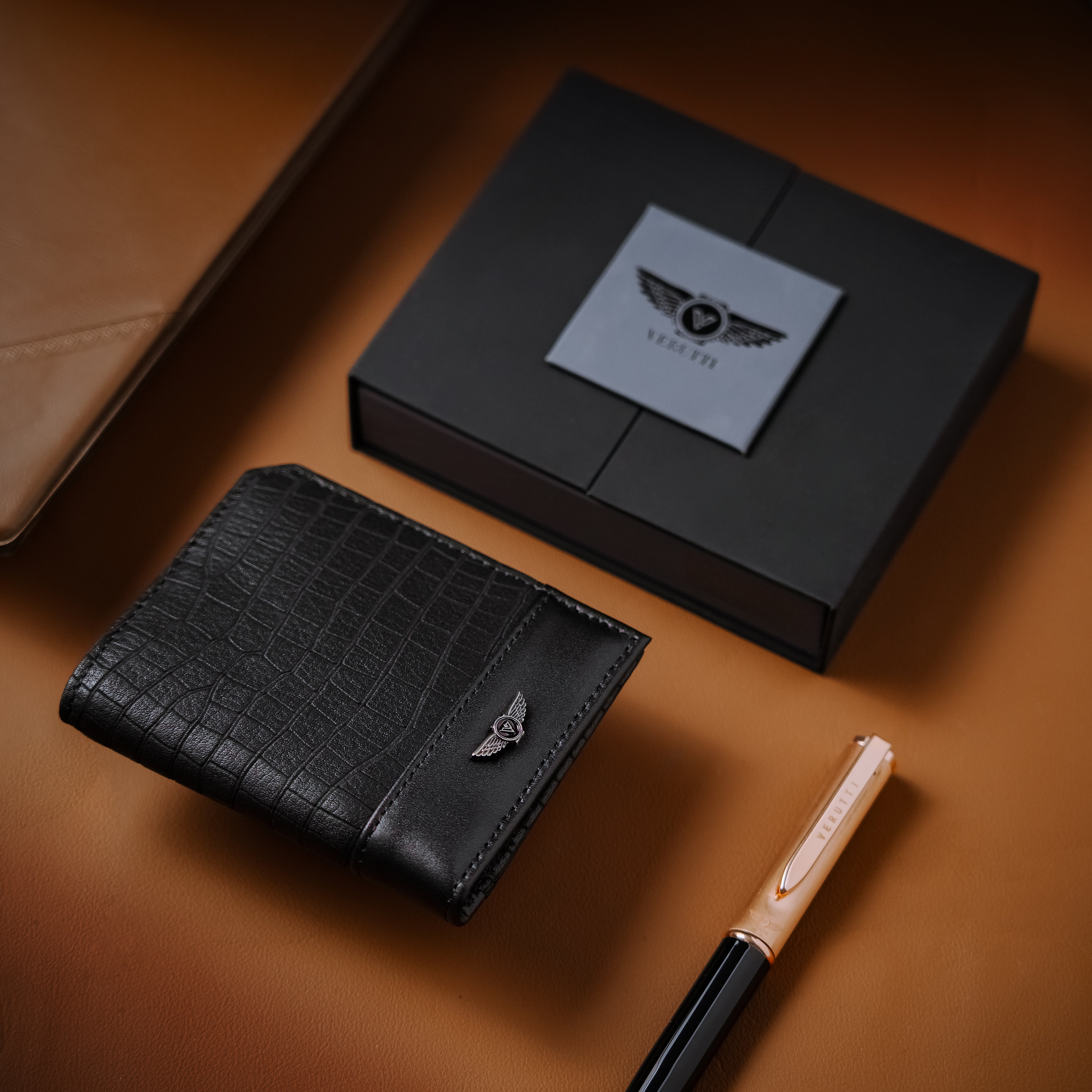 Men’s Leather Wallet – Black Cowhide – Verutti VRW-5009-1