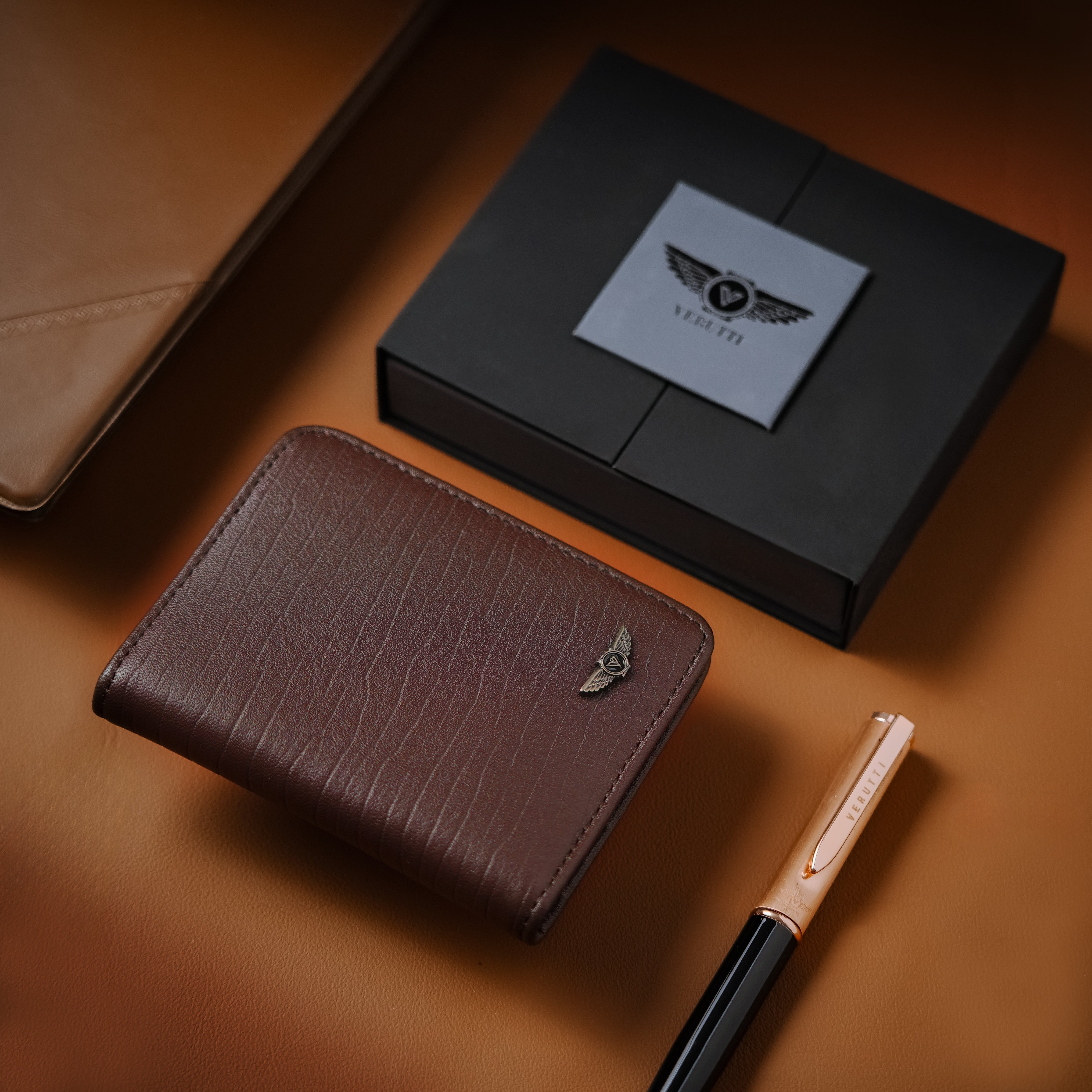 Men’s Genuine Leather Wallet – Brown Cowhide – Verutti VRW-5000-2