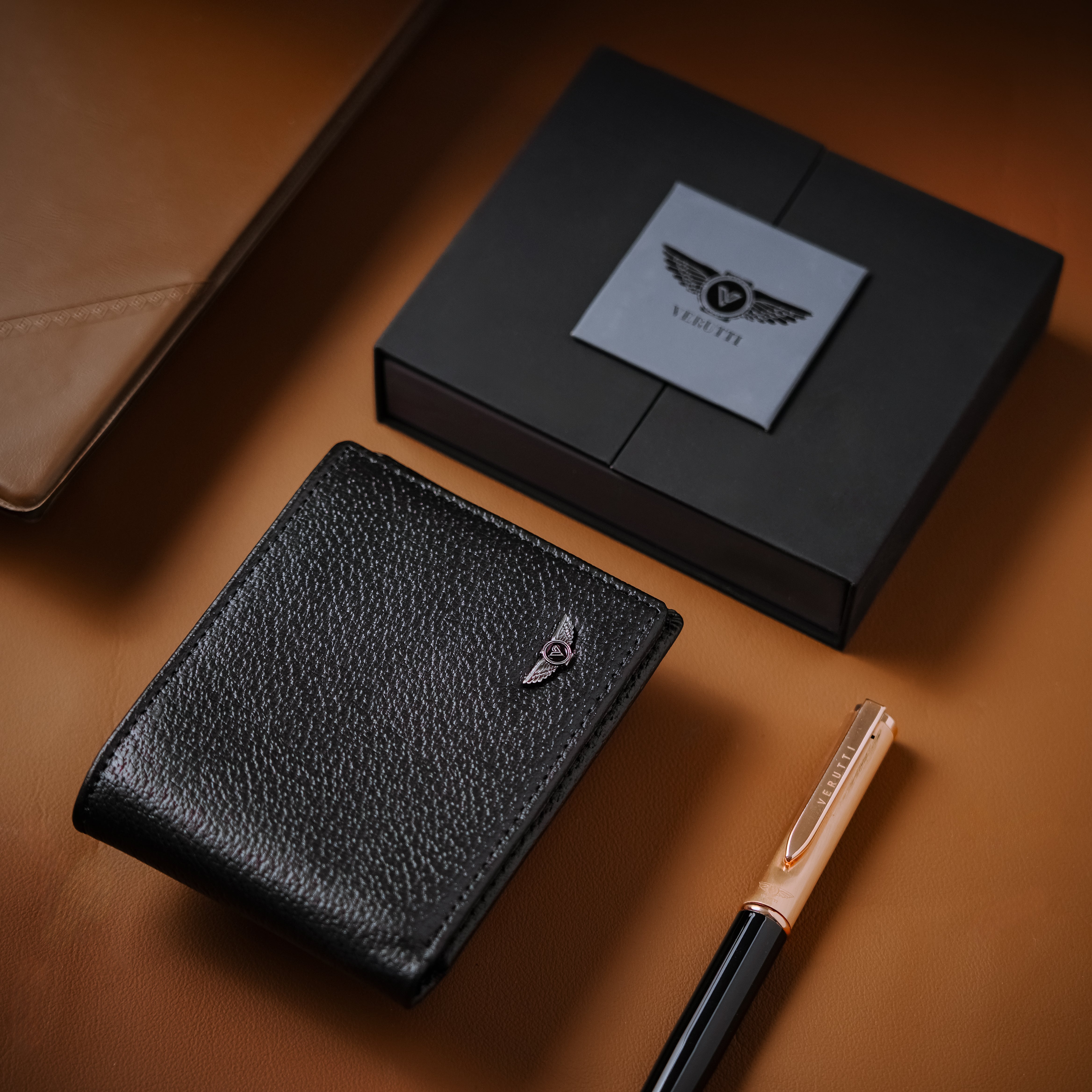 Men’s Genuine Leather Wallet – Black Cowhide – Verutti VRW-5005-1